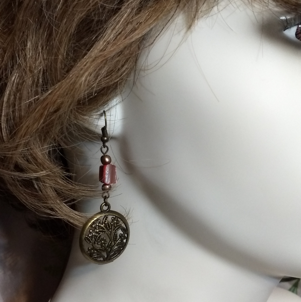 Boho dangle earrings - Picture 9 of 9